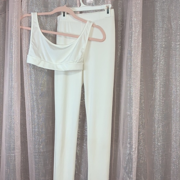 kalakouture Pants - White crop tank top and white pants matching set